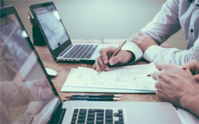 科技中介服务 数字经济时代的创新催化剂